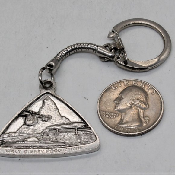 Vintage Disneyland Keychain - Picture 3 of 3